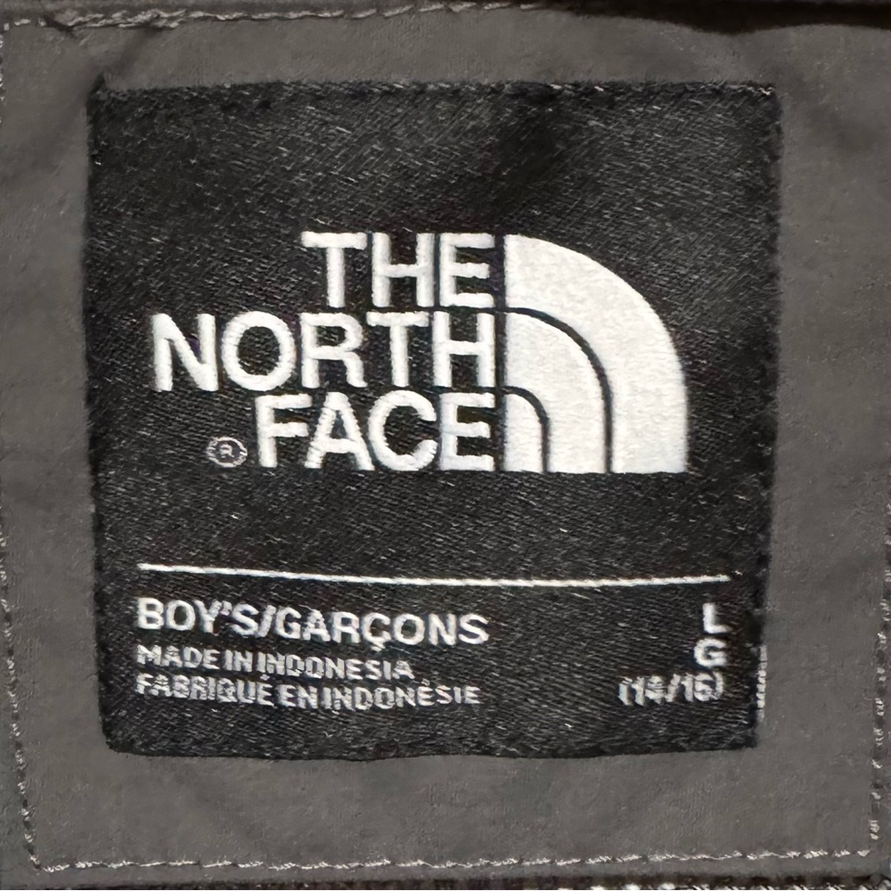 The North Face Boy’s Black and Gray Jacket - Picture 4 of 4
